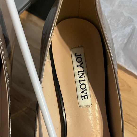 Black Women's Shoes - Picture 5 of 6